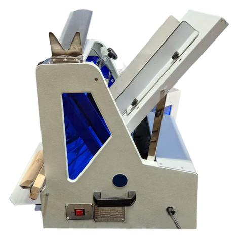 BakeMax BMGF004 - 5/8" Bread Slicer for Soft Crusts