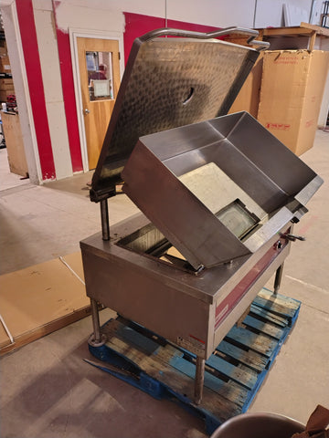 Reconditioned - Southbend BELM-40 Electric Tilting Skillet