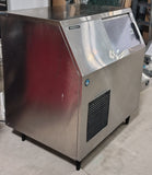 Fully Serviced - Hoshizaki F-500BAJ - Flaker Icemaker, Air-cooled, Built in Storage Bin