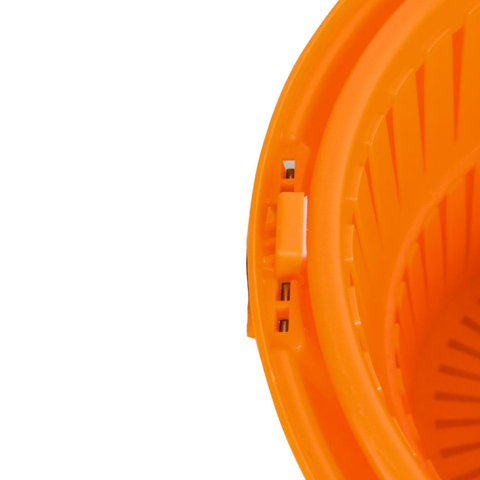 Omcan - Manual Salad Spinner / Dryer