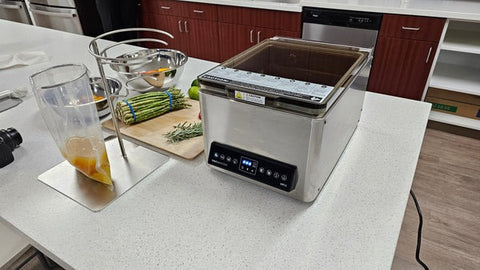 VacMaster VP95 Chamber Vacuum Sealer w/ Rapid Marinate Feature