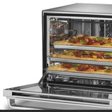 Waring Commercial WCO250X - Quarter Size Convection Oven with Roast, Broil, and Bake Functions - 3 Shelves