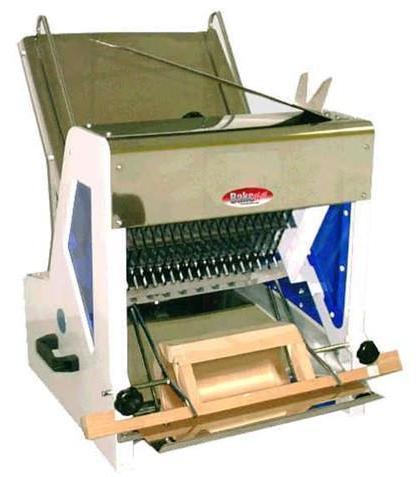 BakeMax Bread Slicer