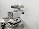 BakeMax BMMG004 Titan Series Electric Countertop 1.5HP #22 Hub Meat Grinder 660lbs. Per Hour