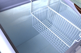 Omcan FR-CN-1473 - 58" Ice Cream Display Freezer - 17.7 Cu. Ft.