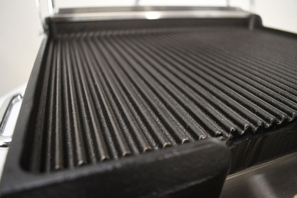 Omcan 19935 - Single Panini Grill with Grooved Plates – 10″ x 11″ Cook ...